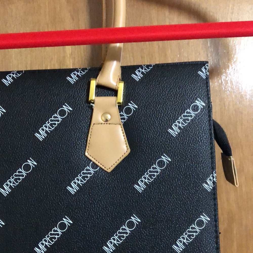 Impression Handbag - Picture 9 of 13
